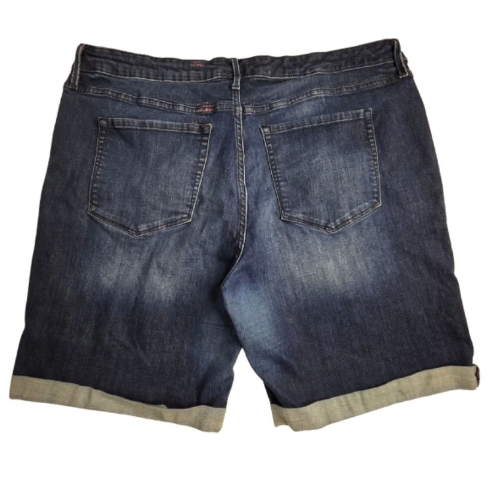 Ava & Viv 24W Bermuda Denim Shorts Stretch Summer Casual AT-2491